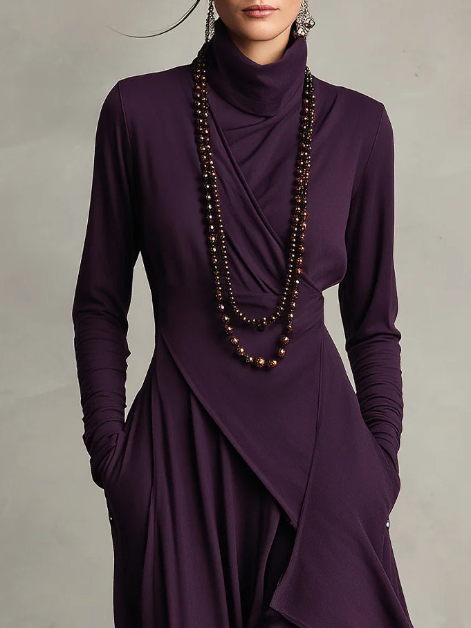 Giorgia – Abito Maxi Asimmetrico Viola a Collo Alto