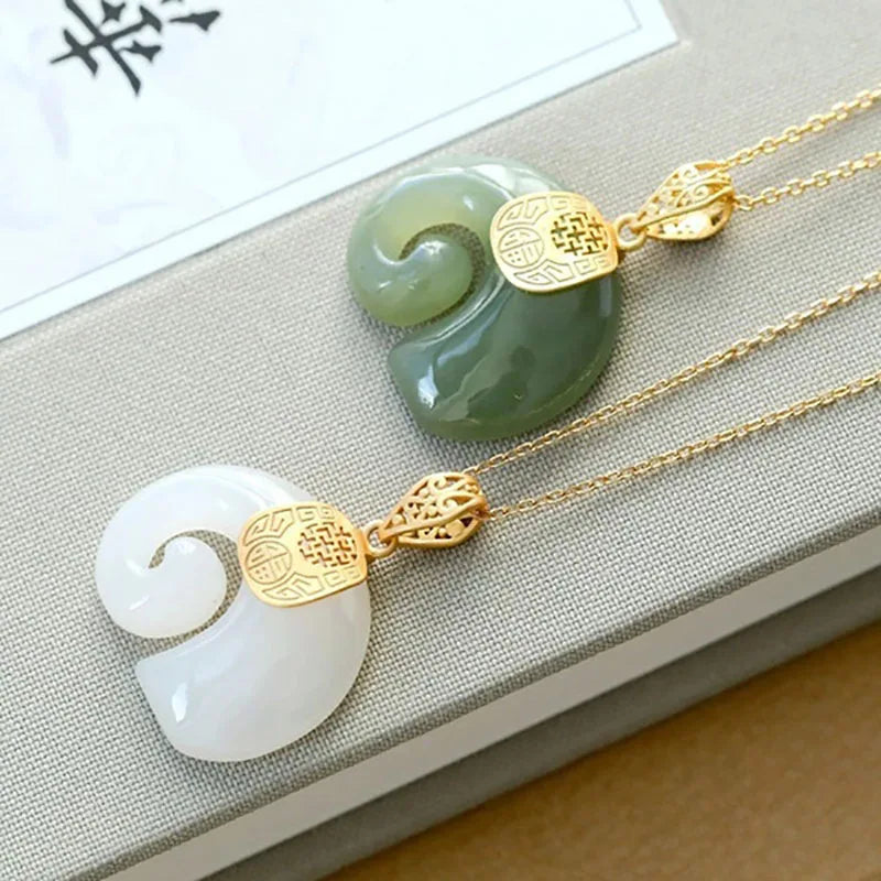 Collana con pendente a forma di elefante in giada Hetian – Catena placcata in oro 18 carati per donna