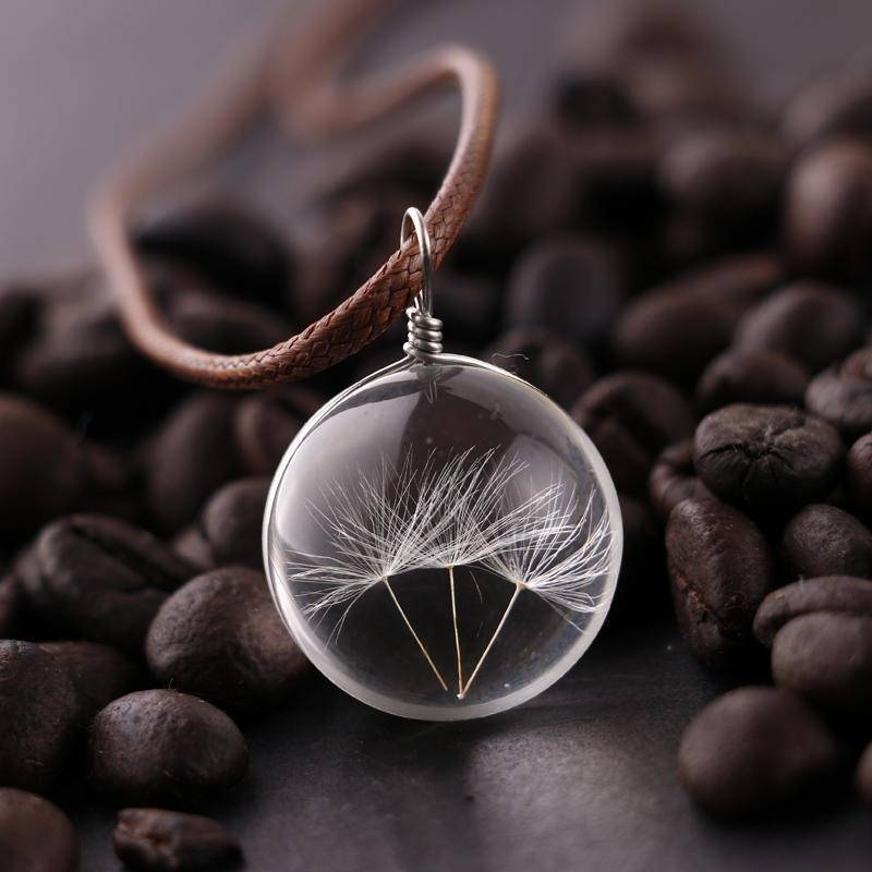 Collana vintage con cristallo a forma di dente di leone